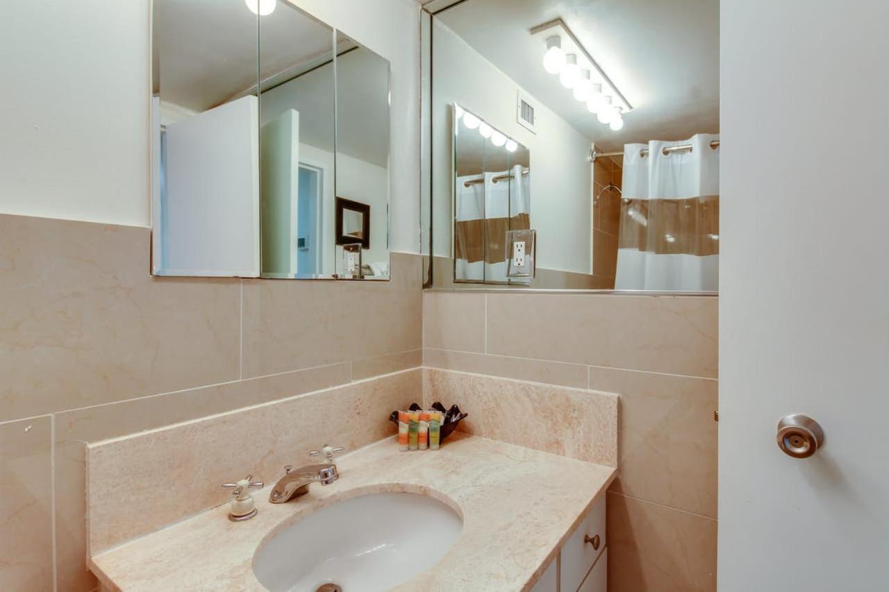 Alexander 1211 Beachfront Condo With Direct Beach Access, 2 Pools, Sauna, Gym Miami Beach Ngoại thất bức ảnh